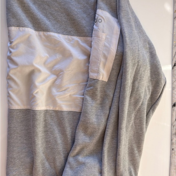 Alo - Picture 2 of 4